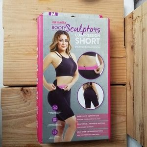 marika high waisted shorts